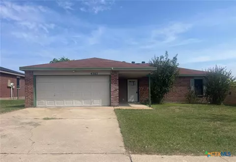 4303 Beach Ball Dr, Killeen, TX 76549