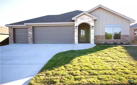 3213 Digby Dr, Belton, TX 76513
