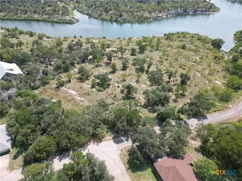 2 Tanyard Rd, Belton, TX 76513