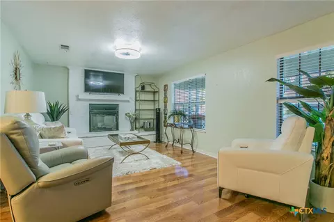 2406 Schwertner Dr, Killeen, TX 76543
