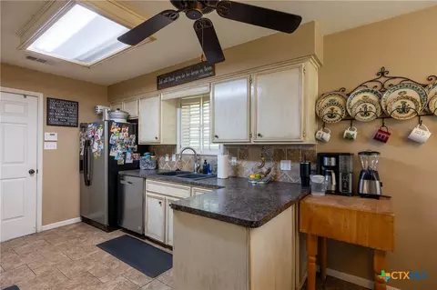 Kitchen - 704 E 16th St, Cameron, TX 76520 photo 3 of 3