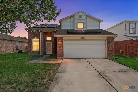 2313 Maedell Dr, Killeen, TX 76542