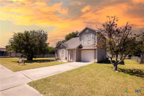 2201 Lazy Ridge Dr, Killeen, TX 76543