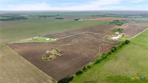 2050 County Road 453, Taylor, TX 78674