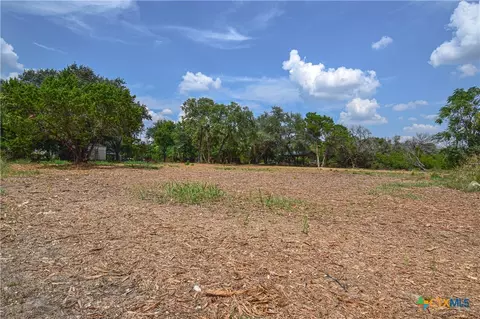332 Arrowhead Point Rd, Belton, TX 76513