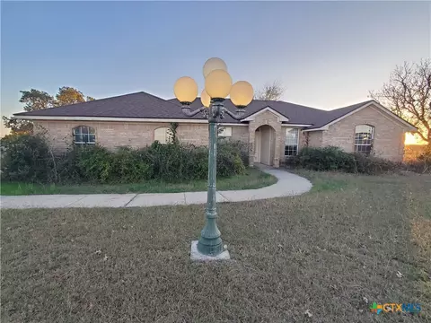2633 Bottoms East Rd, Troy, TX 76579