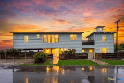1124 Katy St, New Braunfels, TX 78130
