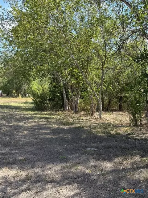 7555 Gin Rd, Marion, TX 78124