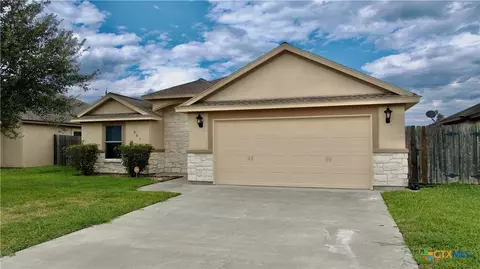 307 Tuscany Dr, Victoria, TX 77904