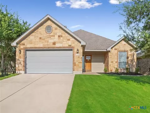 2210 Briar Hollow Dr, Temple, TX 76502