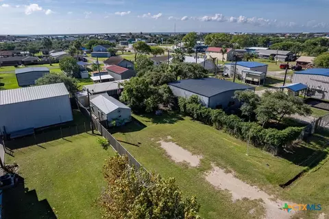 View/Area - 1207 W Madison Ave, Port O'connor, TX 77982 photo 1 of 5