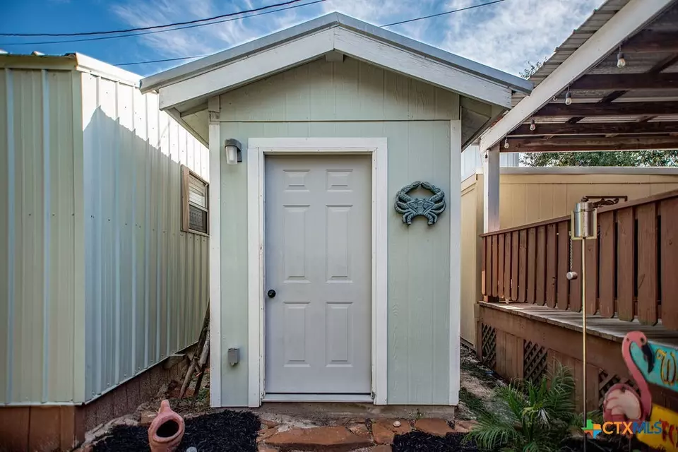 Other - 1207 W Madison Ave, Port O'connor, TX 77982 photo 3 of 4
