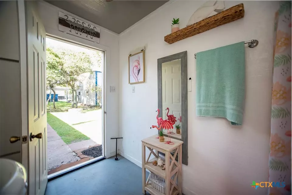 Entry Way - 1207 W Madison Ave, Port O'connor, TX 77982 photo 2 of 2