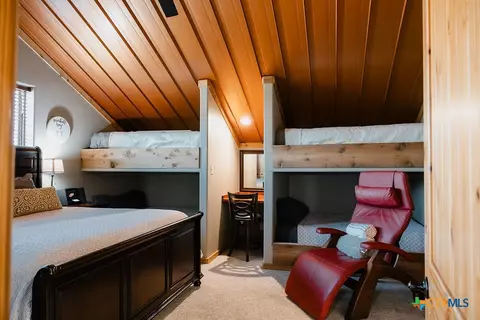 Bedroom - 436 Jentry Rd, Inez, TX 77968 photo 5 of 5