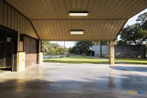 Exterior - 436 Jentry Rd, Inez, TX 77968 photo 4 of 7