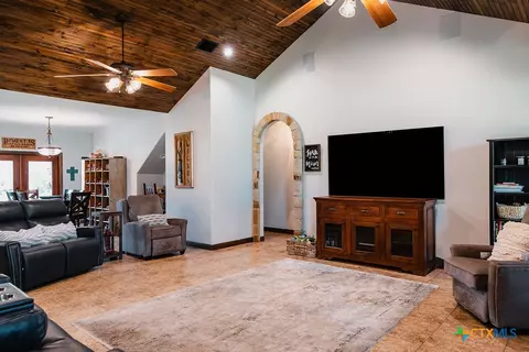 Other - 436 Jentry Rd, Inez, TX 77968 photo 4 of 21