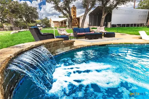 341 Ringtail, Canyon Lake, TX 78133