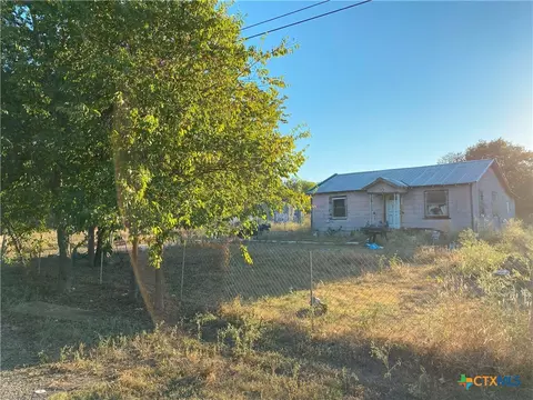 404 Whispering Oaks Loop, Killeen, TX 76549
