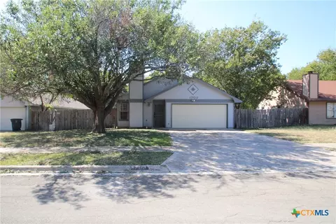 Exterior - 1703 Dickens Dr, Killeen, TX 76543 photo 1 of 6