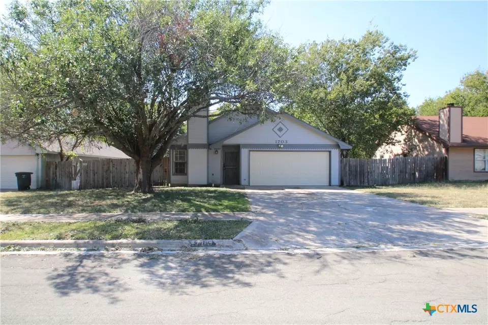 Exterior - 1703 Dickens Dr, Killeen, TX 76543 photo 1 of 6