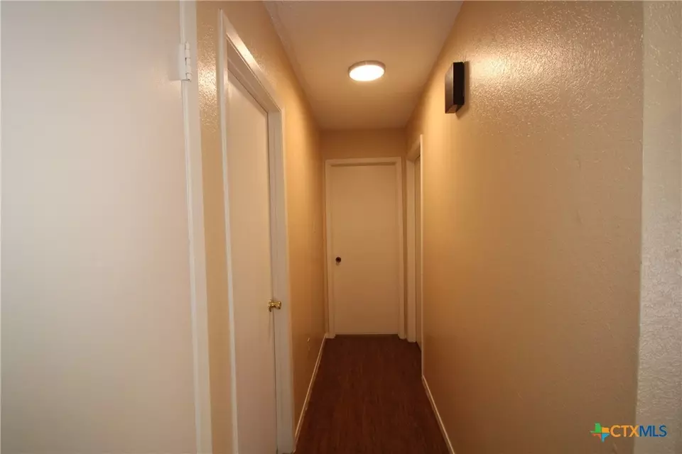 Entry Way - 1703 Dickens Dr, Killeen, TX 76543 photo 1 of 1