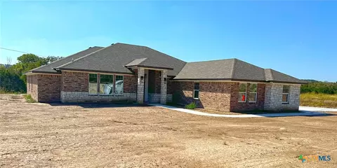 3166 Fish Pond Dr, Copperas Cove, TX 76522