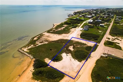 17 Bahia Vista Ct, Port O'connor, TX 77982