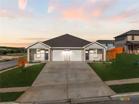 103 Logan Ct, Copperas Cove, TX 76522