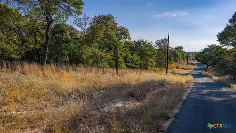 17 Sandstone Lane, Seguin, TX 78155