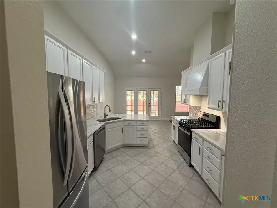 Kitchen - 11711 Rydalwater Ln, Austin, TX 78754 photo 1 of 3