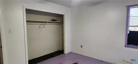 Bedroom - 604 Davis St, Edna, TX 77957 photo 5 of 5