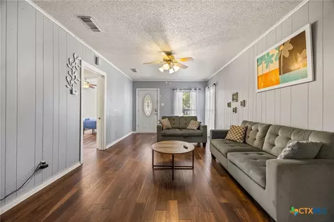 1415 S 9th St, Temple, TX 76504