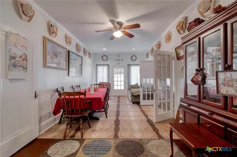 Other - 809 S Pecan Ave, Luling, TX 78648 photo 3 of 6