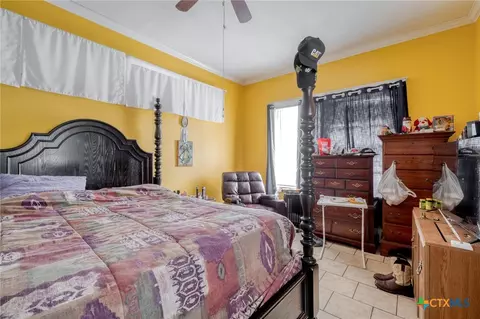 Bedroom - 809 S Pecan Ave, Luling, TX 78648 photo 7 of 8