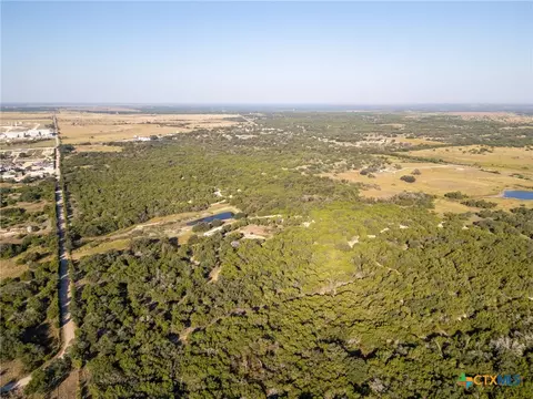 112 Loop 308, Briggs, TX 78608 photo 11