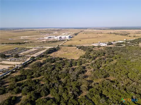 112 Loop 308, Briggs, TX 78608 photo 10