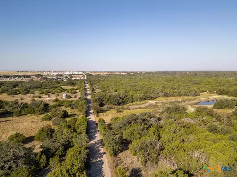 112 Loop 308, Briggs, TX 78608 photo 31