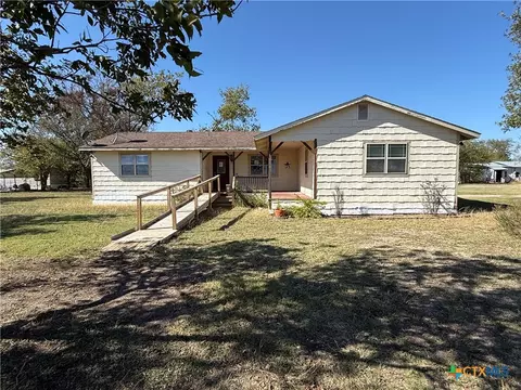 4700 Old Howard Rd, Temple, TX 76504