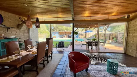 601 Lawrence St, Refugio, TX 78377