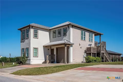 507 S 7th St, Port O'connor, TX 77982