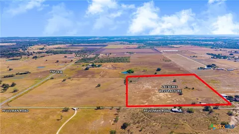 332 1 Fm 2438, Seguin, TX 78155