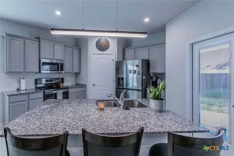 Kitchen - 908 Coriander Rd, Temple, TX 76501 photo 2 of 4