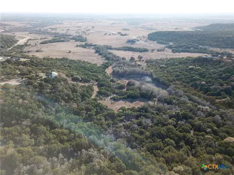 109 S High Cir, Gatesville, TX 76528