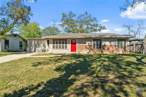359 Tomrob Dr, San Antonio, TX 78220