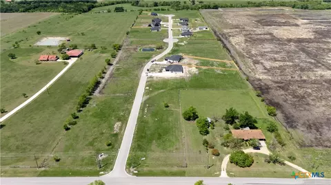 8185 Evenfall Ln, Temple, TX 76501 photo 2