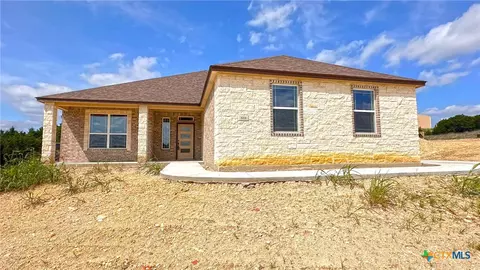 818 Estate Cir, Copperas Cove, TX 76522