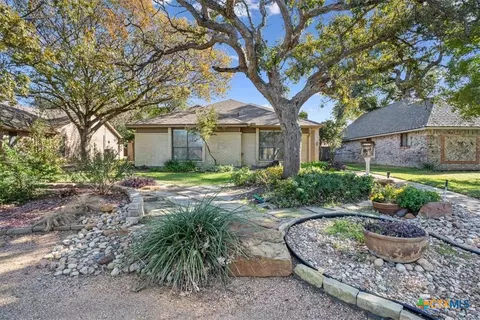 2613 Canyon Creek Dr, Temple, TX 76502
