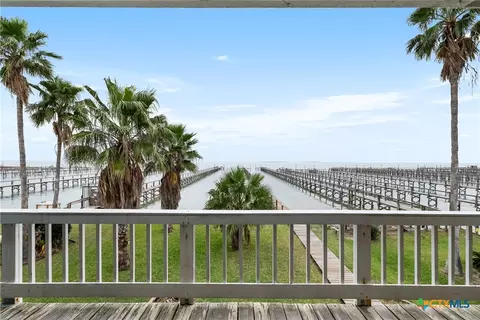 436 N Shore Dr, Port Mansfield, TX 78598