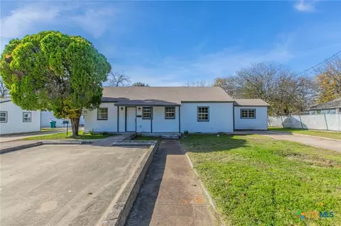 311 315 Smith St, Belton, TX 76513
