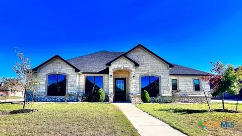 401 Willow Dr, Troy, TX 76579